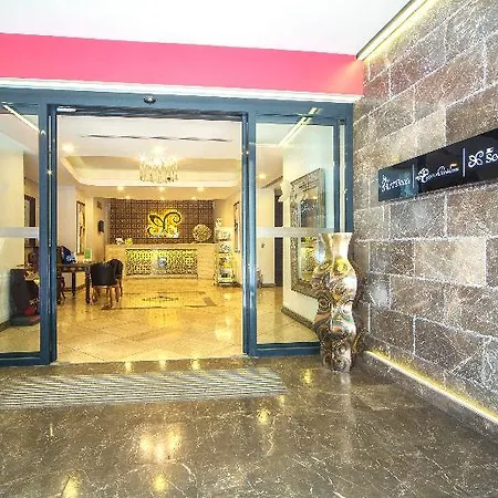 Selection Szálloda 4*